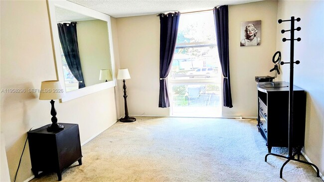 Building Photo - 16851 NE 23rd Ave