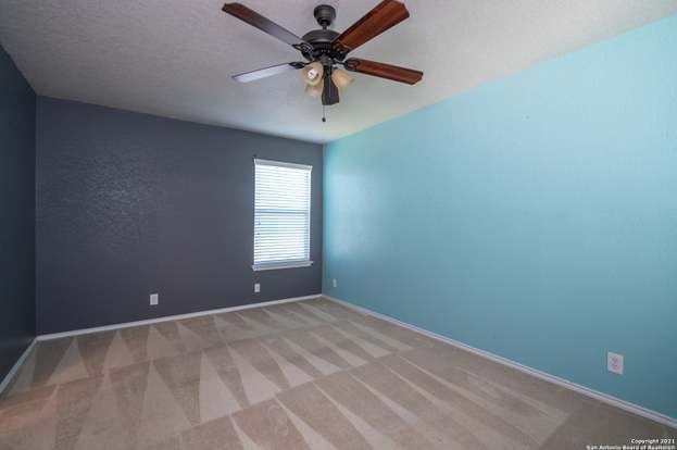 Building Photo - 16134 Branching Oaks