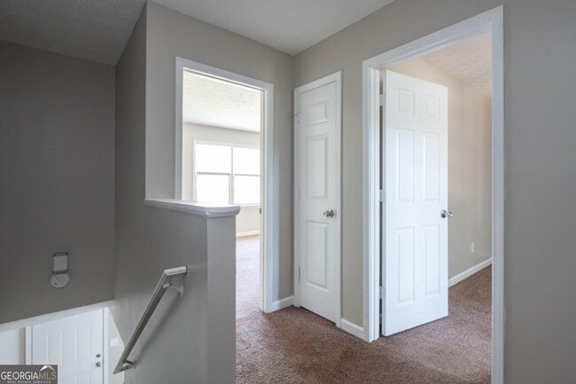 Building Photo - 580 Downing St