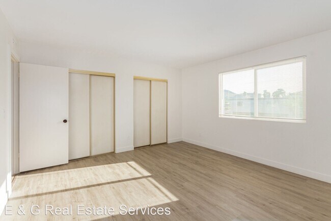 Building Photo - 2 br, 1 bath House - 740 E Joan D Arc Ave