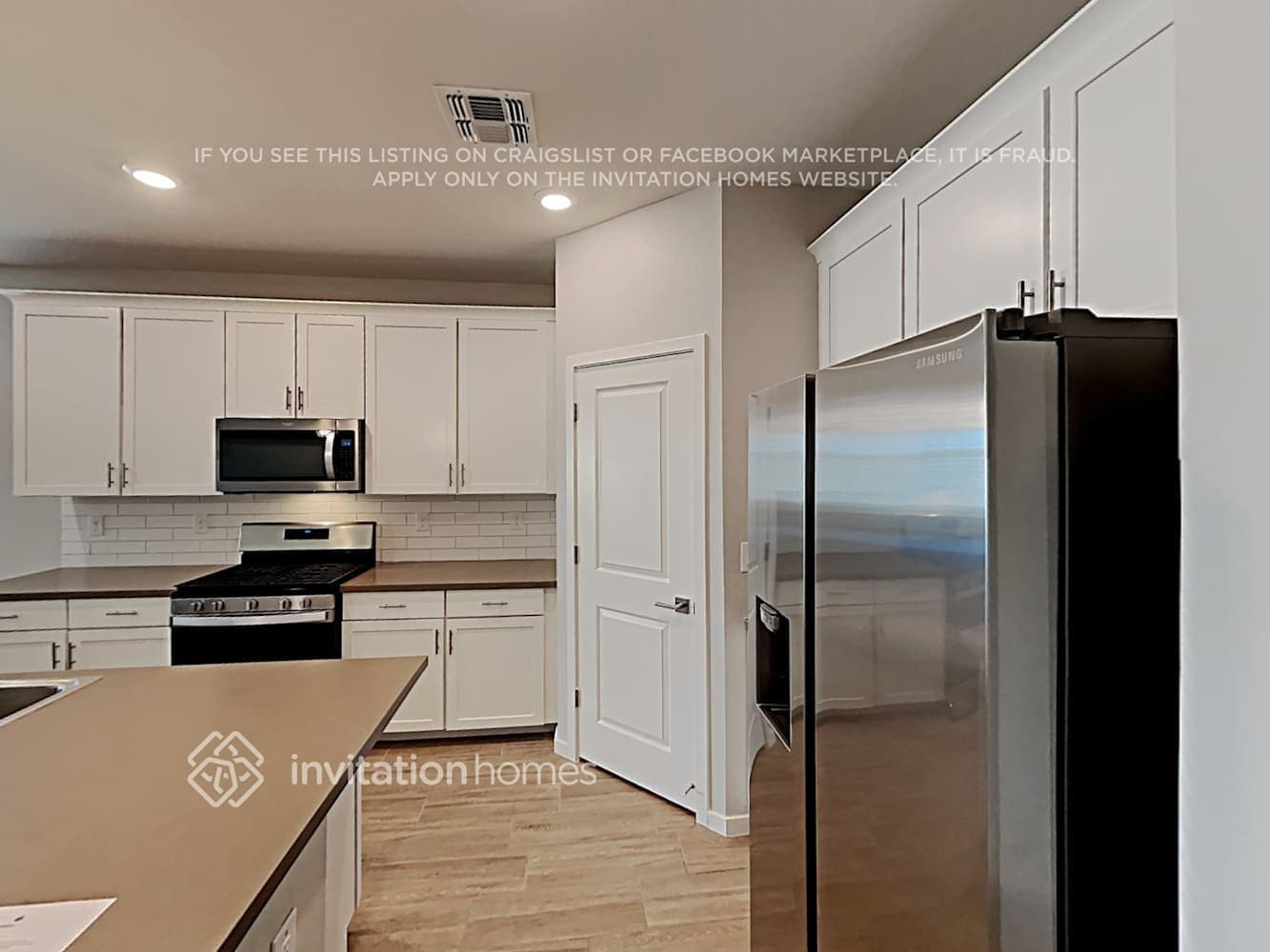 Building Photo - 4058 W Crossflower Ave