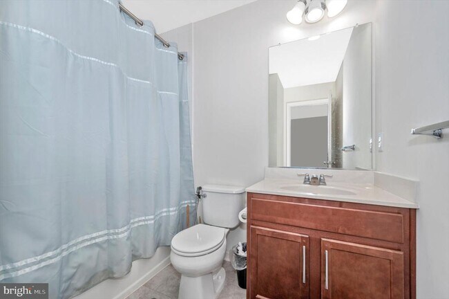 Building Photo - 7780 Dagny Wy