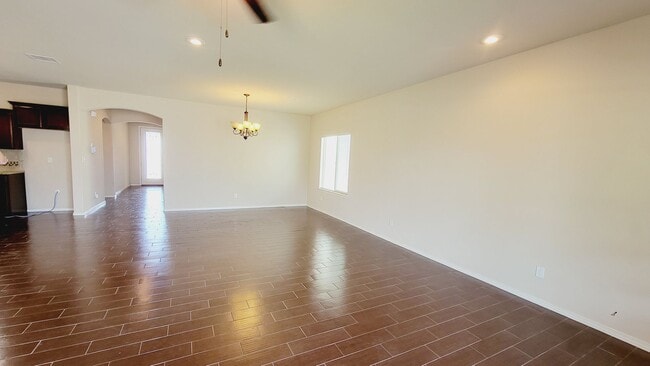 Building Photo - 7453 Eagle Vista Dr