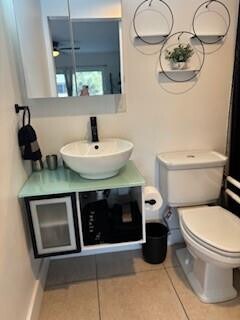 Building Photo - 2900 NE 30th St