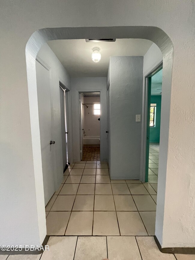 Building Photo - 113 Fox Pl