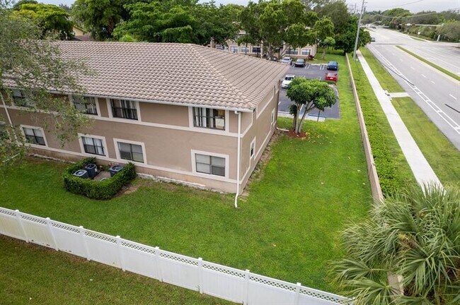 Building Photo - 11583 NW 42nd St