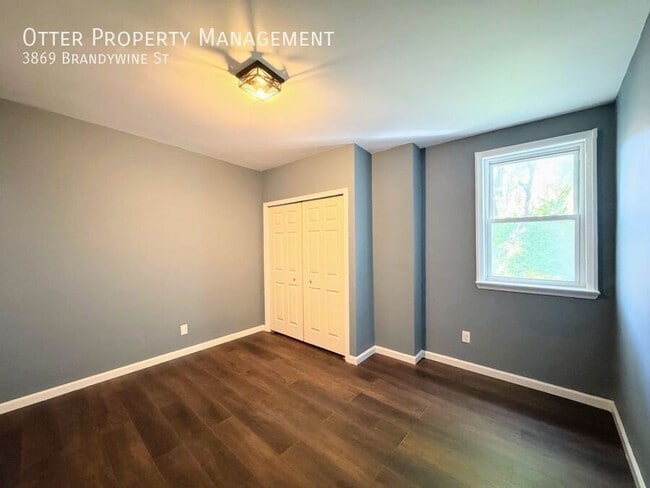 Building Photo - 3869 Brandywine St