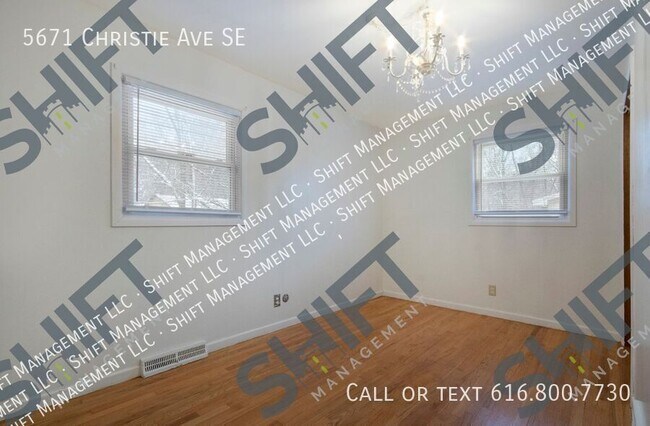 Building Photo - 5671 Christie Ave SE