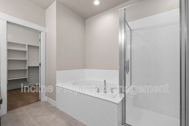 Building Photo - 1248 W Brinkerhoff Dr