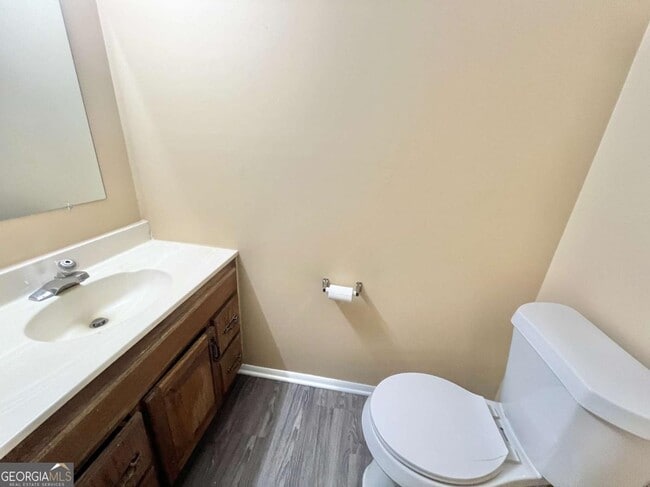 Building Photo - 6418 Meadow Rue Dr