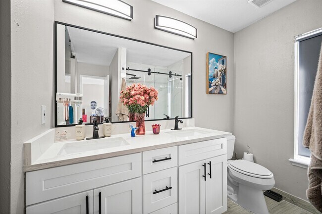 Building Photo - 6171 Dryad Dr