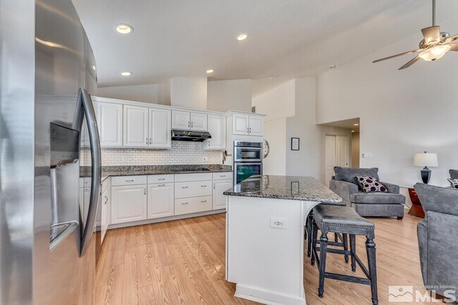 Building Photo - 4791 Mesa Meadows Dr