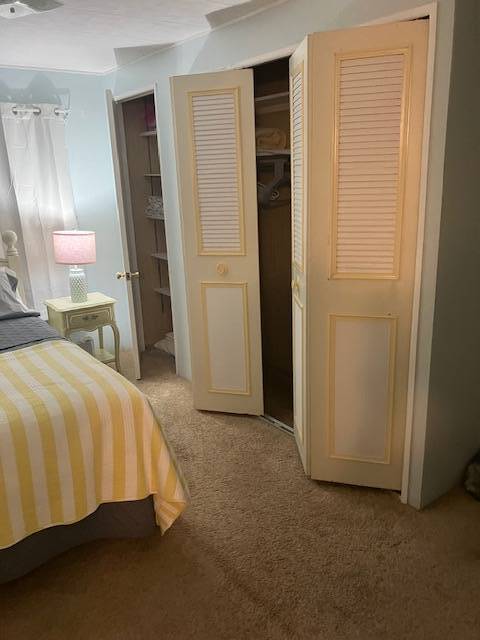 Building Photo - 166 4th St W