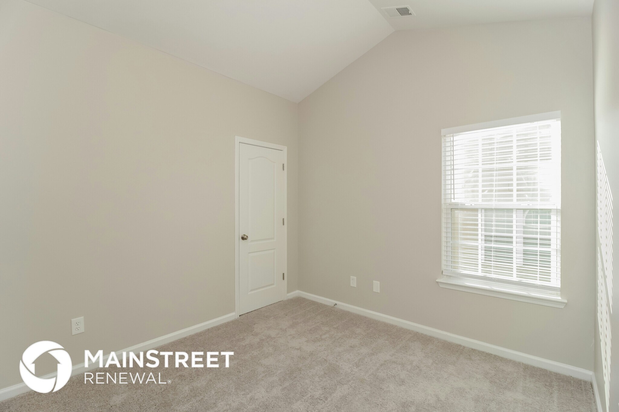 Building Photo - 5010 Landover Way