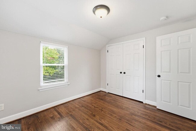 Building Photo - 2341 Belleview Ave