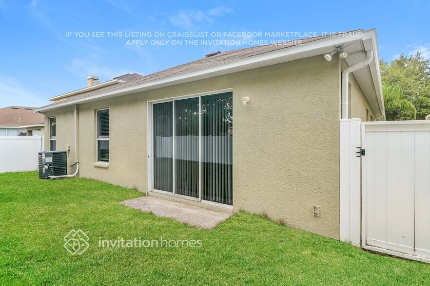 Building Photo - 10133 Coldwater Loop