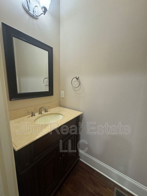 Building Photo - 3134 Chestnut Woods Dr