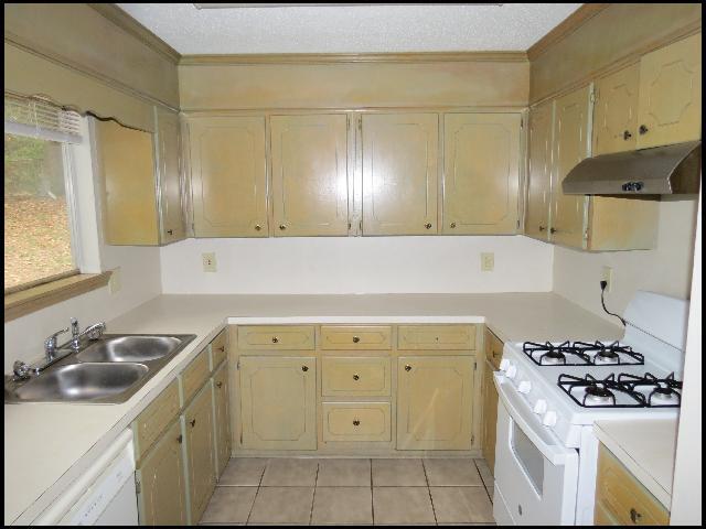 Building Photo - 609 Nan Cir