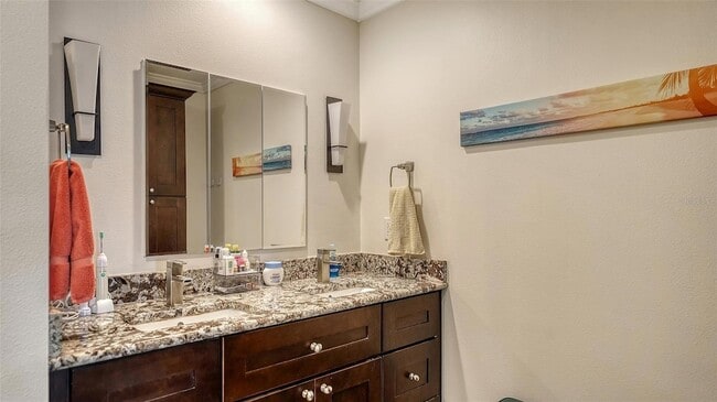 Building Photo - 1611 Clower Creek Dr