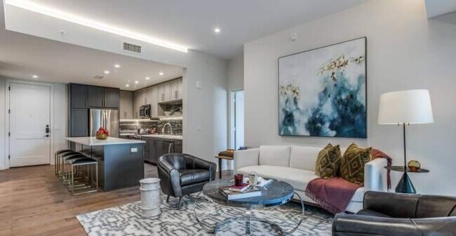 Primary Photo - 2 bedroom in Dallas TX 75201