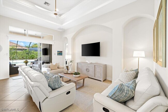 Building Photo - 7831 Valencia Ct