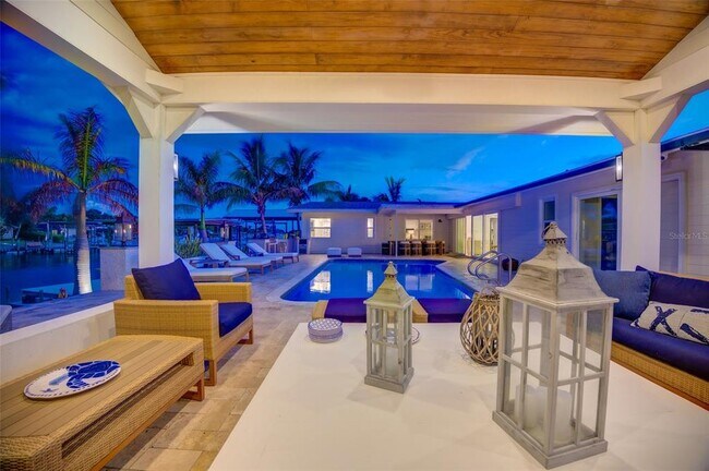 Building Photo - 807 Snug Island