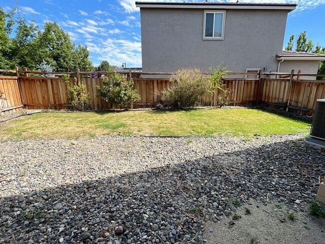 Building Photo - 7136 Cinder Village Dr