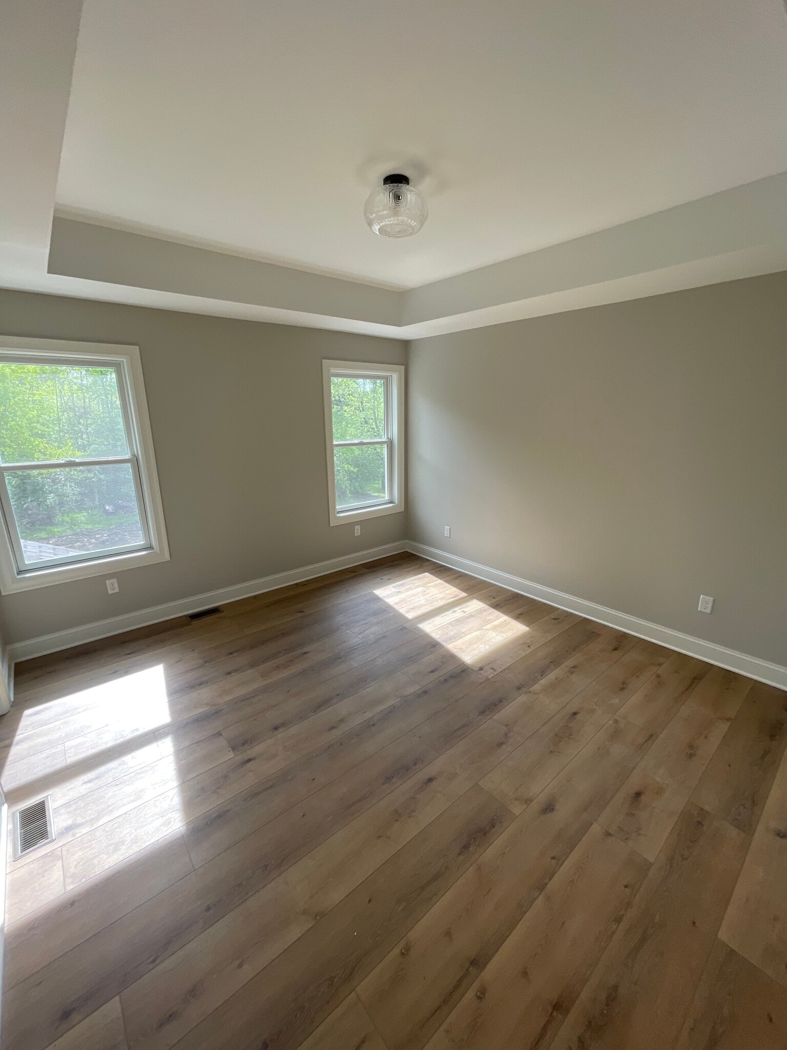 Master Bedroom - 4035 California Rd