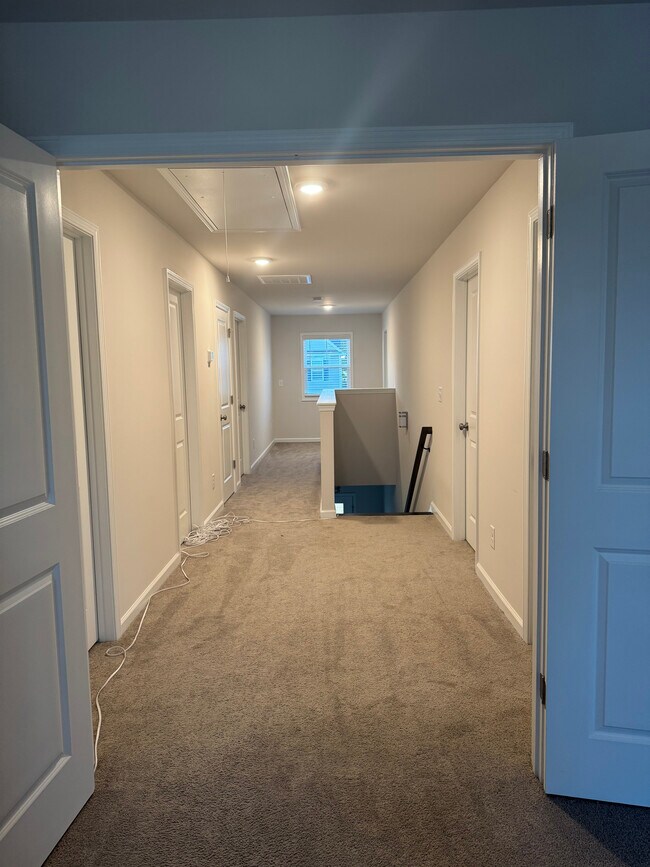 Building Photo - 185 Fls Rdg Ln