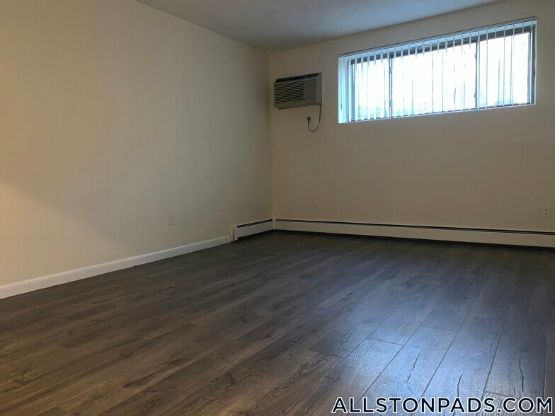 Building Photo - 26 Allston St