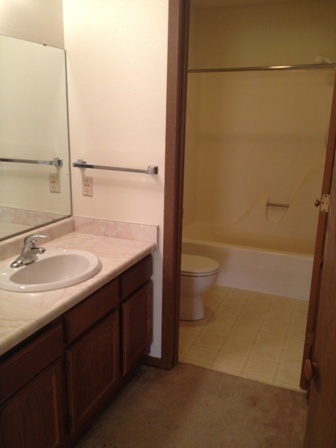 Building Photo - $1,125 | 2 Bedroom, 2 Bathroom Apartment |...