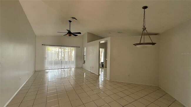 Building Photo - 3293 Brewster Dr
