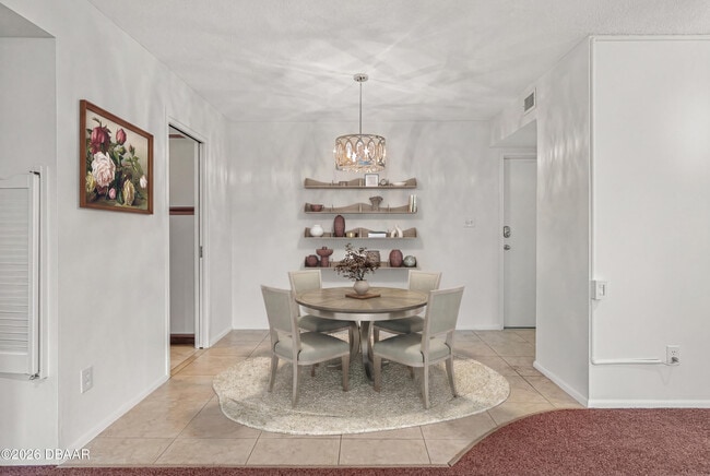 Building Photo - 1224 S Peninsula Dr