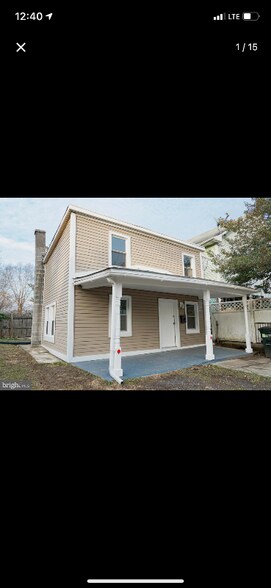 Building Photo - 2624 Duke St