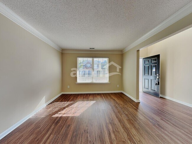 Building Photo - 4928 Alenja Ln