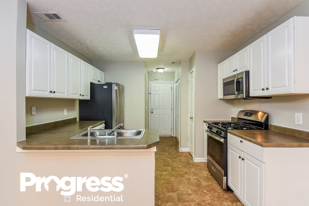 Building Photo - 13477 Aventide Ln