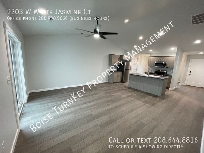 Building Photo - 9203 W White Jasmine Ct