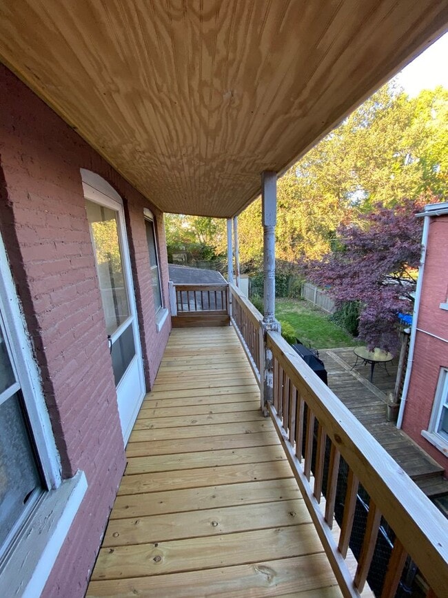 Building Photo - Remarkable 3 BR Townhouse in Downtown Lancaster City with Large Fenced in Backyard!