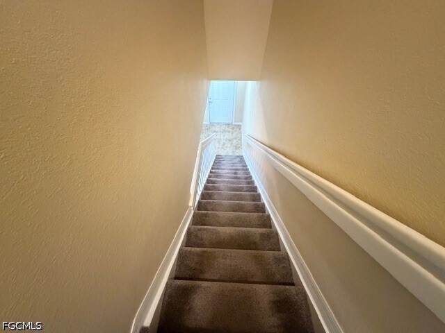 Building Photo - 8585 Athena Ct