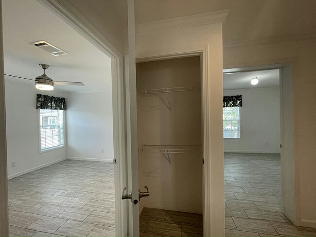 Building Photo - 13128 Lemon Ave