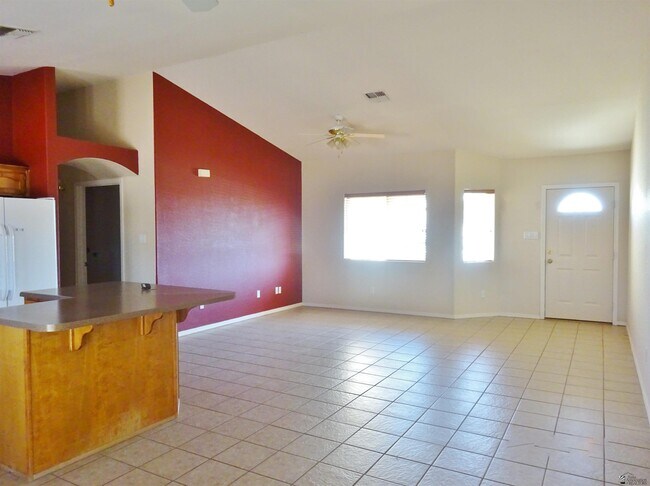 Building Photo - 9674 E 38th Pl