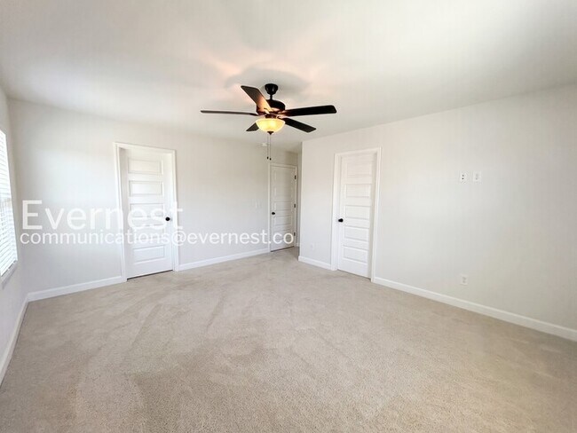 Building Photo - Modern Living Awaits in Antioch with Garage/ 3 beds & 2.5 baths / Available now!
