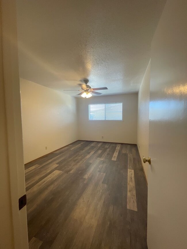 Building Photo - 1531 Gabilan Dr