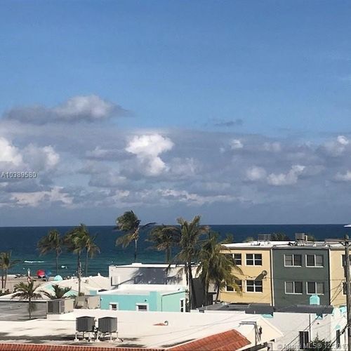 Building Photo - 801 S Ocean Dr