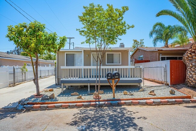 Building Photo - 32958 Urban Ave