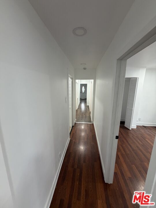 Building Photo - 120 N Ave 25