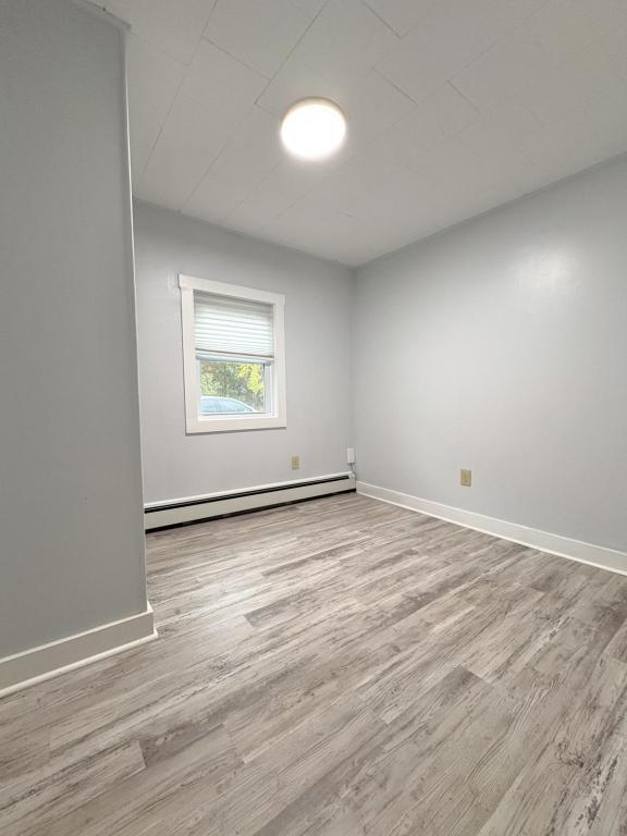 Building Photo - 1294 US-1 Apt A