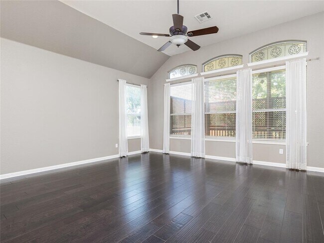 Building Photo - 15620 Echo Hills Dr