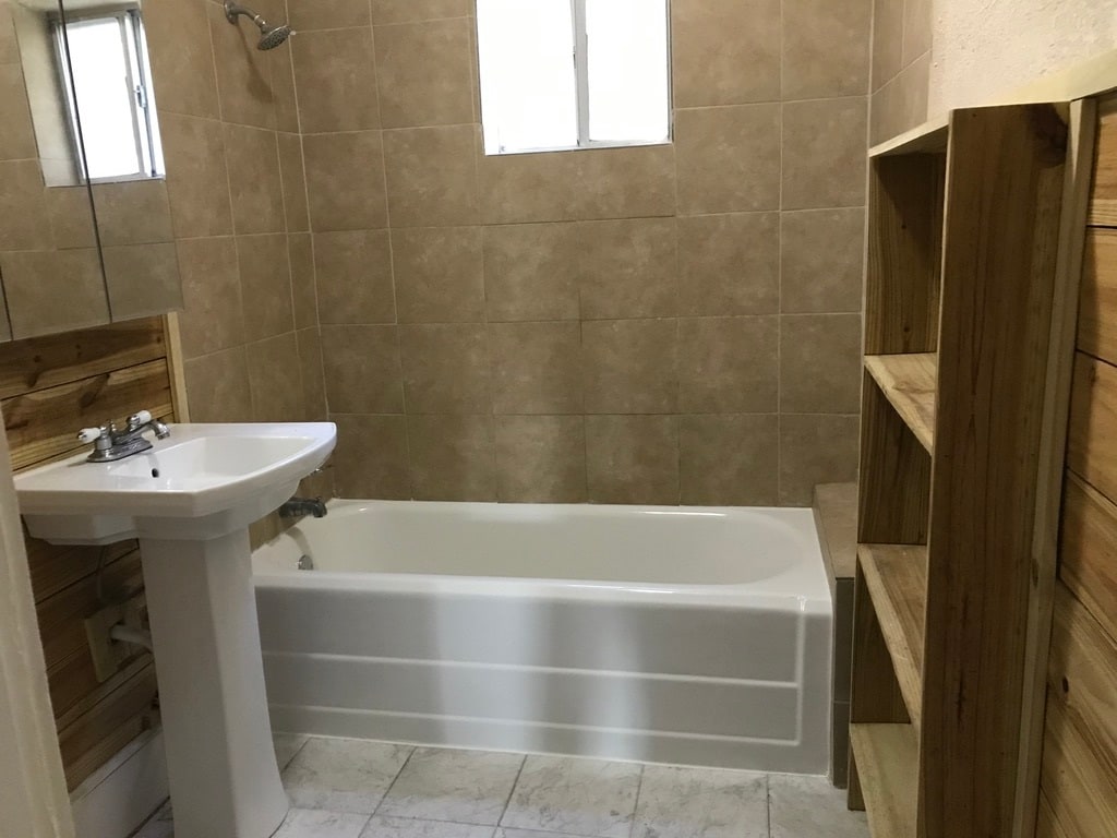 renovated bathroom. - 609 N 15th St