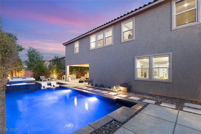 Building Photo - 338 Azar Swan Ave